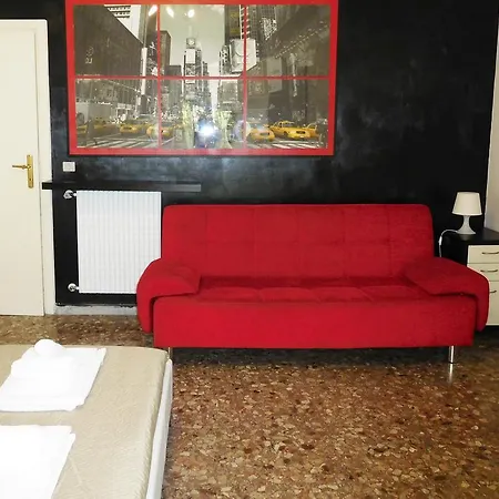 Appartamento Tuscolana339 Roma